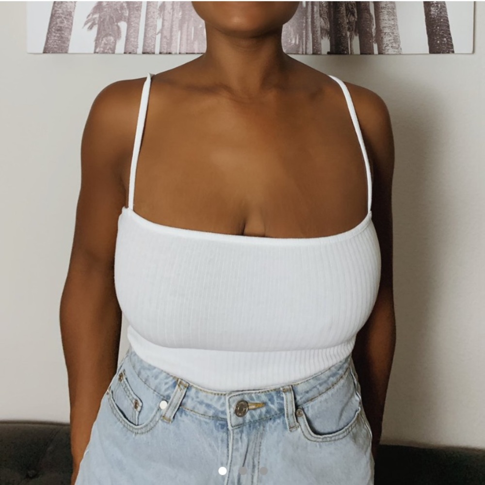 MISSGUIDED WHITE THIN STRAP RIBBED BODYSUIT